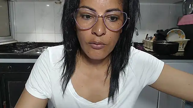 kateleyagrey – Live XXX-chat