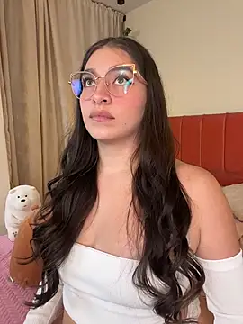 Caandace Adlı Modelin Canlı XXX Sohbeti