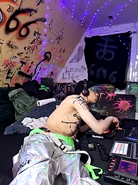 6--6--6 Show Webcam