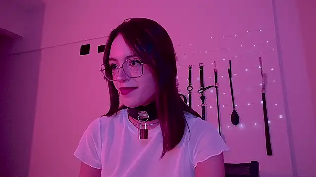 nina_kink Adlı Modelin Web Kamerası Şovu