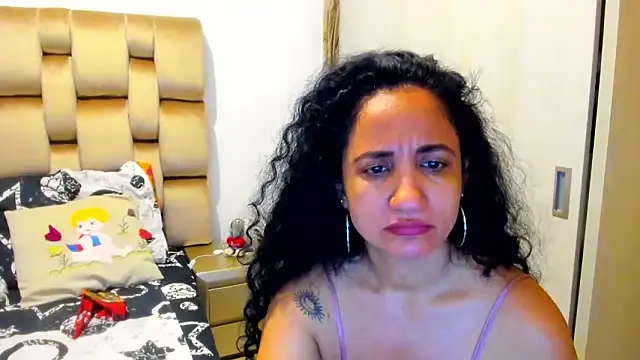 Živý XXX chat alaskmiller1