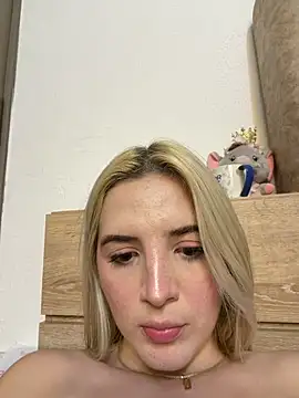 Maia_Collins' Live XXX Chat