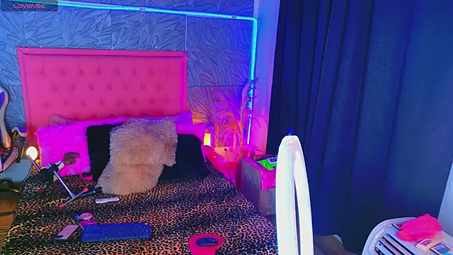 macasweet Adlı Modelin Canlı XXX Sohbeti