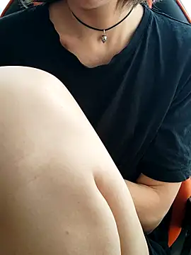 Aashikalaa live XXX chat
