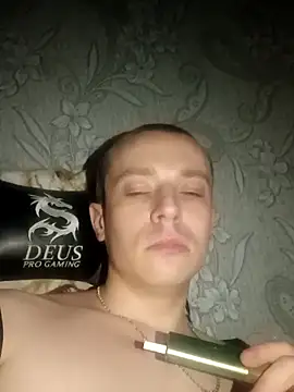 Hornyhoneycock Webcam Show