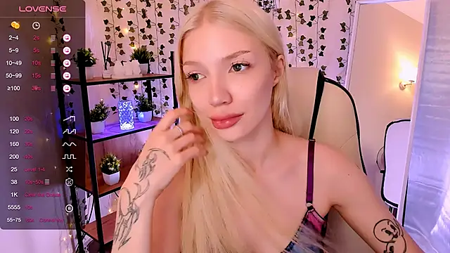 AnyaTaylor_ live XXX chat