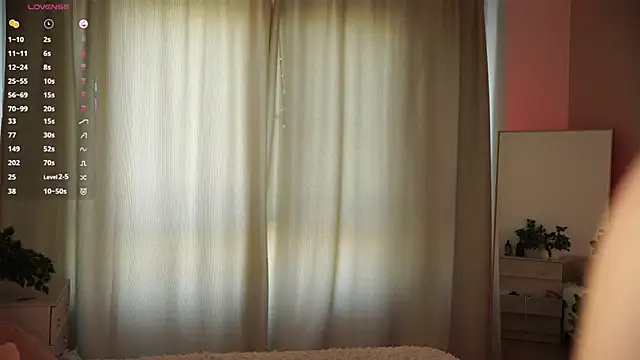OssieCrewsn Live XXX chat