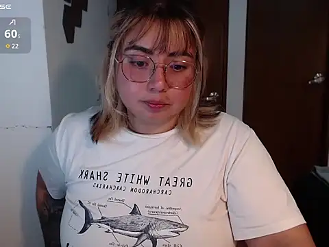 yini_angel's Live XXX Chat