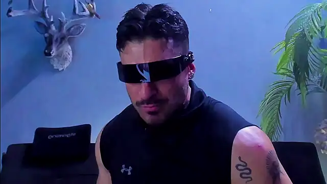 دردشة dennis_cox1 الجنسية المباشرة