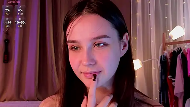 XXX chat uživo modela KiraYukimura