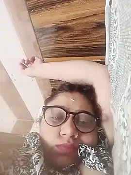 yourchahat27's Live XXX Chat