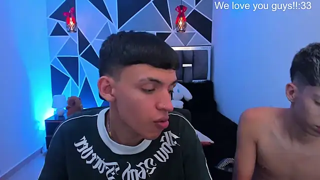 XXX chat uživo modela Juan_Nd_Steven