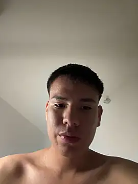 Evelyncita webcam show