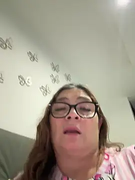 Chat +18 de ANTONELLA_VIOLETA_ ao vivo