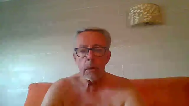 tuggy59 Live XXX-Chat
