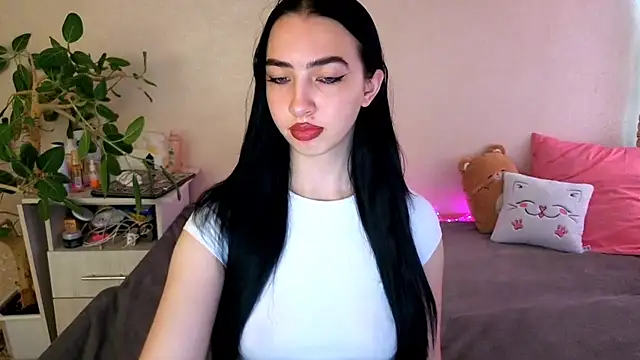 WildKittenX_ Live XXX Chat