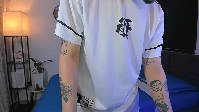 alejandro_calderon1 라이브 XXX 채팅