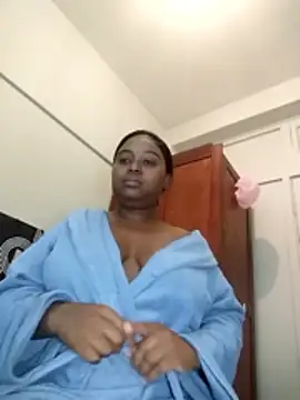 AcetousAbb Adlı Modelin Canlı XXX Sohbeti