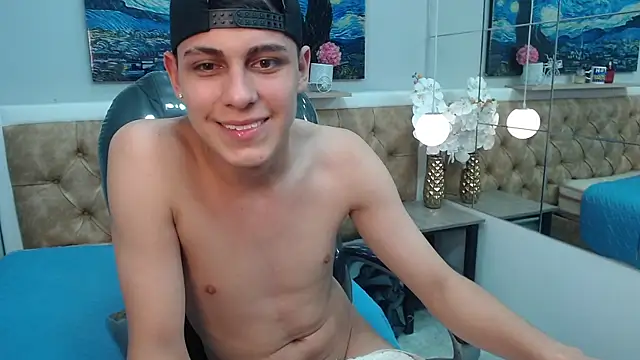 Ethanx18_ Chat XXX live