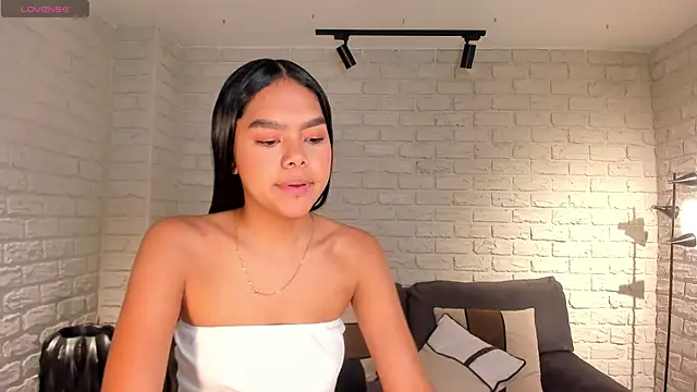 SaphiraJames Live XXX-Chat