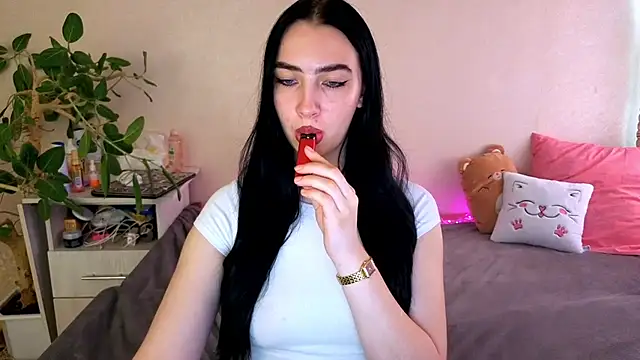 WildKittenX_ Live XXX-chat