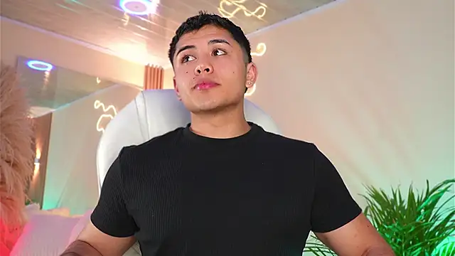 MatiasKorn Pertunjukan Webcam