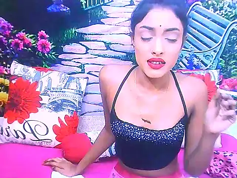 IndianPretty14u2Luv Chat XXX in diretta