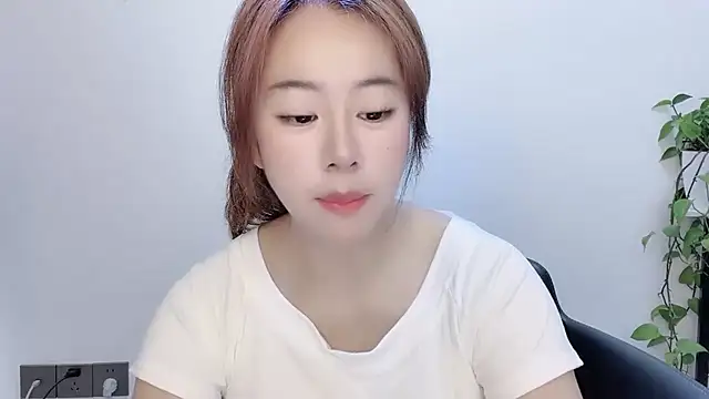 Baixi-01's Live XXX Chat