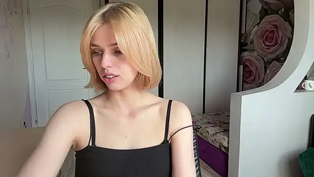 ScarlettRosy Live XXX-chat
