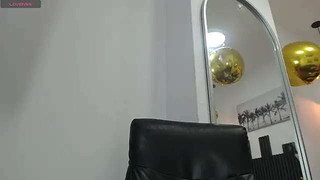 mairana15's Live XXX Chat
