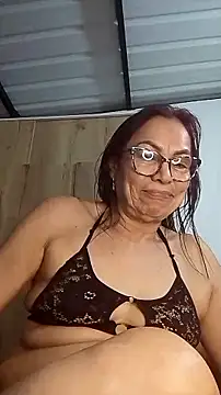 HOT_LATINA20: онлайн-секс-чат
