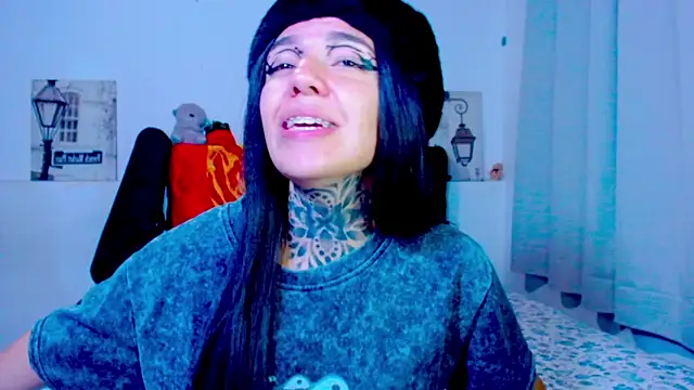 Chat +18 de LannieGonzales ao vivo