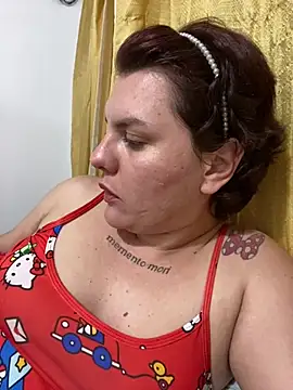 Carolineleao Chat XXX live