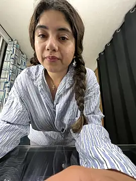 Monica17's Webcam Show