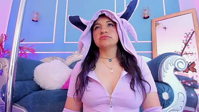 Chat +18 de TaraTaylorr ao vivo