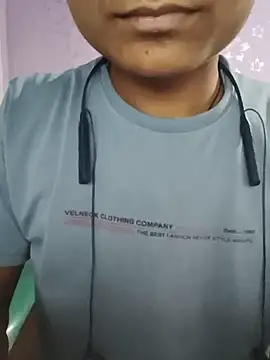 its_rising_star Show in webcam