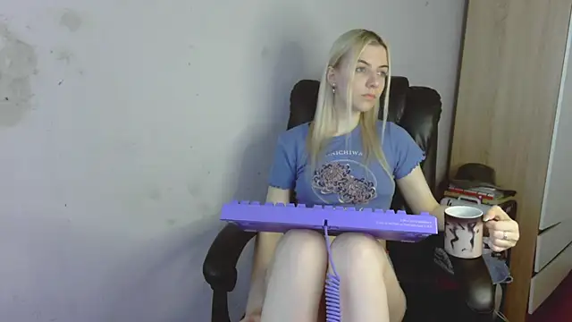 mailin_harrington élő XXX-chatje