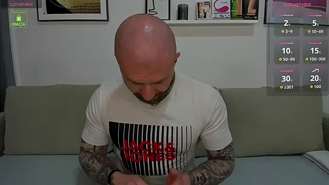 Gerard_Finbar Live XXX Chat