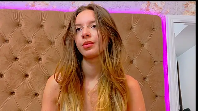 CoraVex Live XXX-chat
