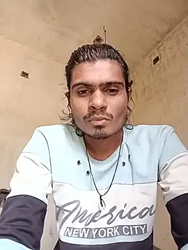 Yash_Sharma18 在線直播表演