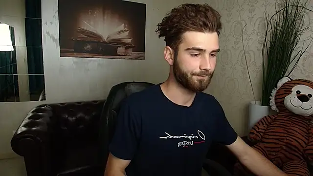 KyloEast's Live XXX Chat