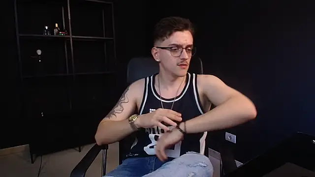 FelixStarkk – Live XXX-chat