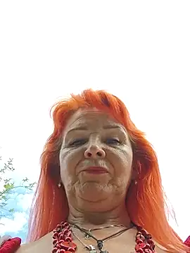 CassandraSandra44's Live XXX Chat