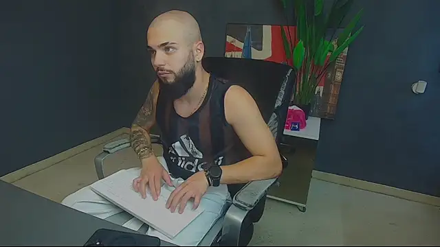 OscarWillss – Naživo XXX chat