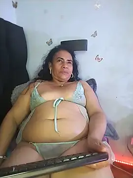 AlexaNovoa_ Show Webcam