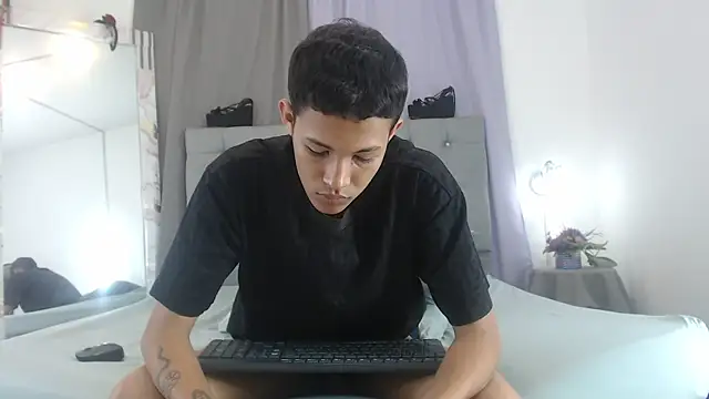 عرض كام PhillipCox