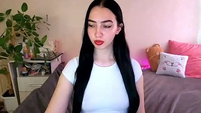 Czat XXX na żywo – WildKittenX_