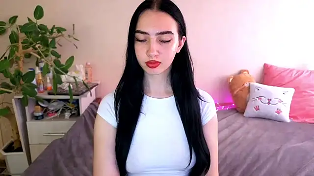 WildKittenX_'s Webcam Show