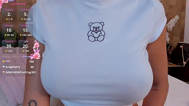 Lucia_Brown_ Live XXX Chat