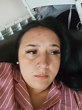Chat +18 de Juanamd1 ao vivo